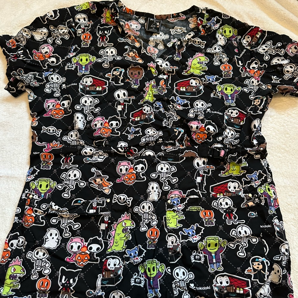 Tokidoki Scrub Top